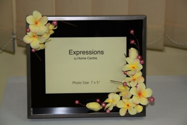 Decorated Photo Frames 02